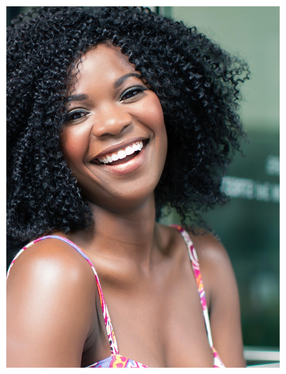 smile, happy, people, fun, young, woman, happiness, girl, smiling, portrait, female, person, cheerful, face, summer, lifestyle, looking, black woman, fashion, attractive, model, glamour, nature, african, posing, black people
